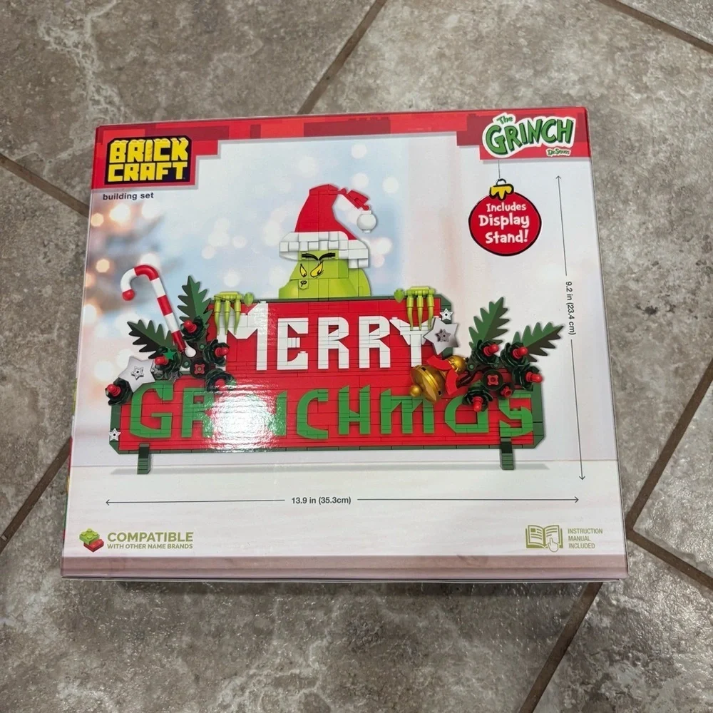 Dr. Seuss Brick Craft Merry Grinchmas Sign Building Set NEW Grinch Christmas